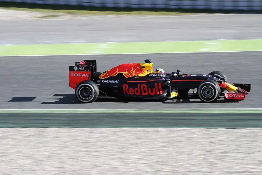 227 | 2016 | Barcelona | Red Bull-TAG Heuer RB12 | Daniel Ricciardo | © carsten riede fotografie