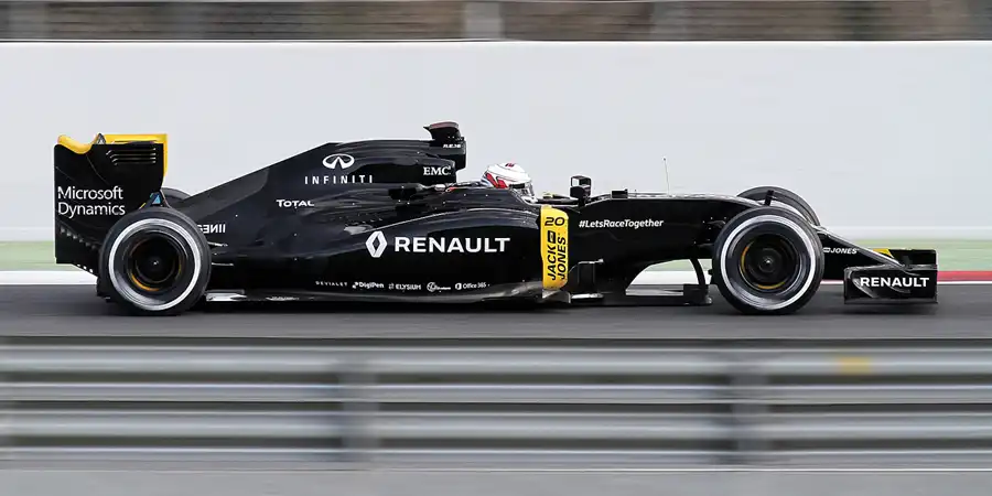 240 | 2016 | Barcelona | Renault R.S.16 | Kevin Magnussen | © carsten riede fotografie