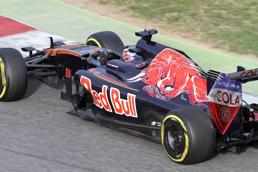 315 | 2016 | Barcelona | Toro Rosso-Ferrari STR11 | Max Verstappen | © carsten riede fotografie