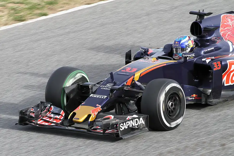 317 | 2016 | Barcelona | Toro Rosso-Ferrari STR11 | Max Verstappen | © carsten riede fotografie