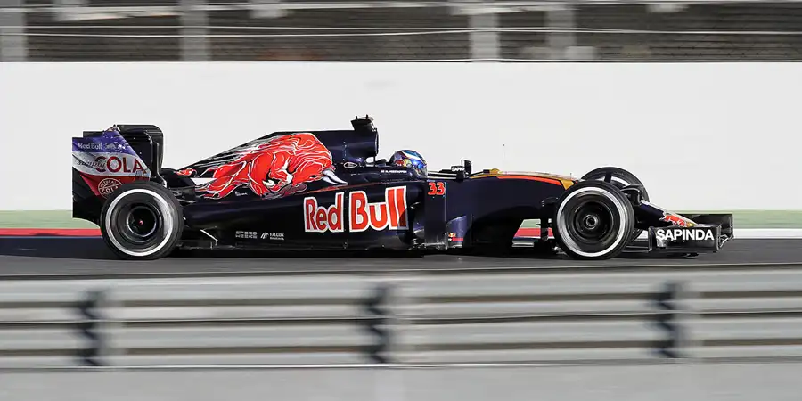 329 | 2016 | Barcelona | Toro Rosso-Ferrari STR11 | Max Verstappen | © carsten riede fotografie