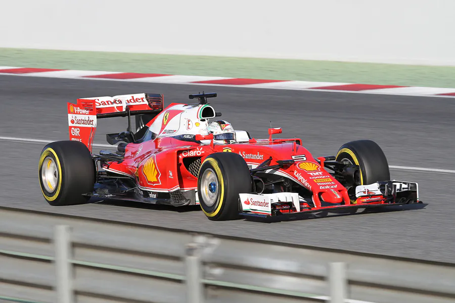 033 | 2016 | Barcelona | Ferrari SF16-H | Sebastian Vettel | © carsten riede fotografie