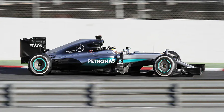 176 | 2016 | Barcelona | Mercedes F1 W07 Hybrid | Lewis Hamilton | © carsten riede fotografie