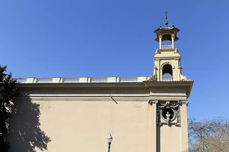 097 | 2016 | Barcelona | Carrer De La Guardia Urbana | © carsten riede fotografie
