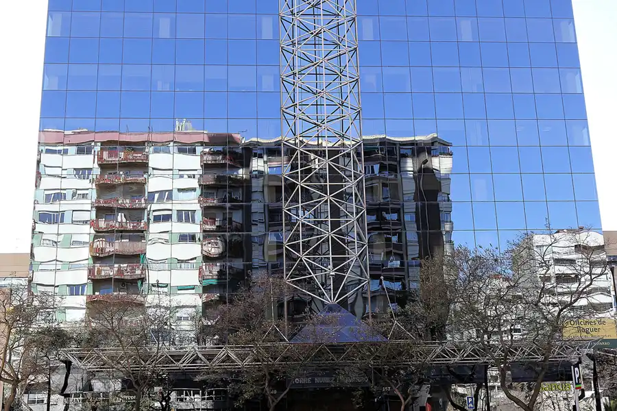 100 | 2016 | Barcelona | Carrer De Tarragona | © carsten riede fotografie