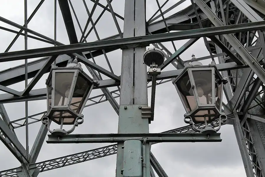 011 | 2016 | Dresden | Blaues Wunder | © carsten riede fotografie