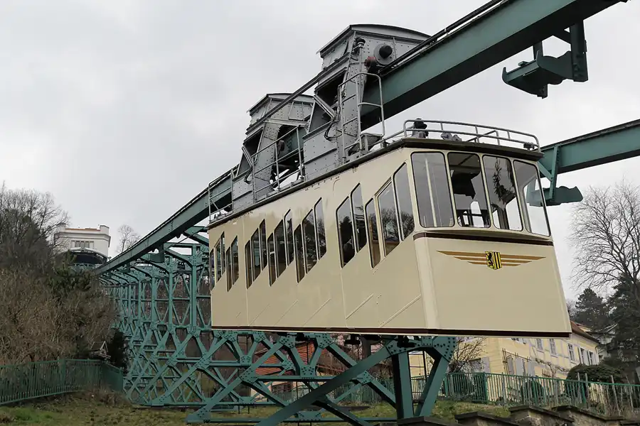 027 | 2016 | Dresden | Die Schwebebahn | © carsten riede fotografie
