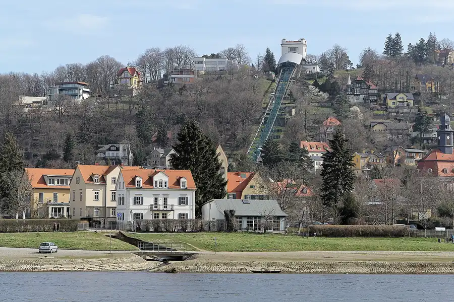 029 | 2016 | Dresden | Die Schwebebahn | © carsten riede fotografie