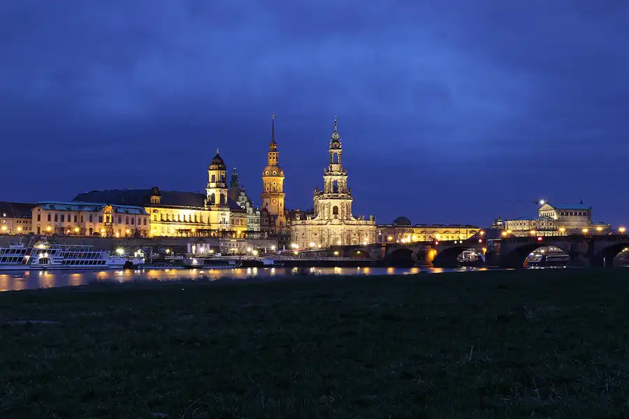 061 | 2016 | Dresden | Elbpanorama | © carsten riede fotografie