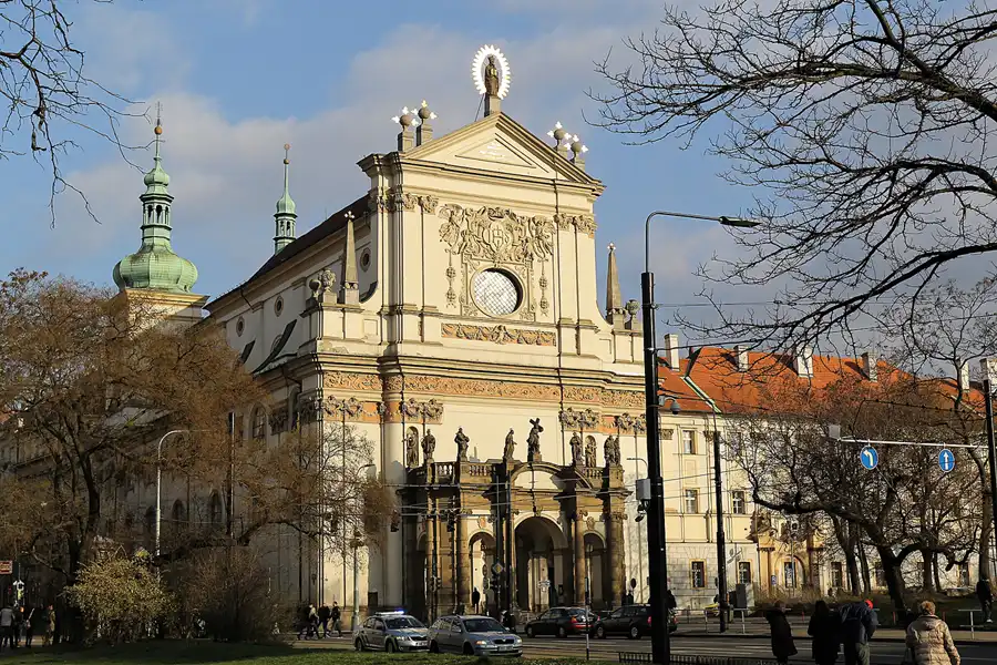 106 | 2016 | Praha | © carsten riede fotografie