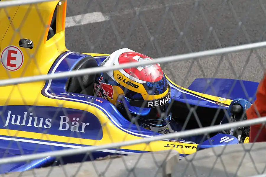 087 | 2016 | Berlin | Renault Z.E.15 | Team Renault e.dams | Sebastien Buemi | © carsten riede fotografie