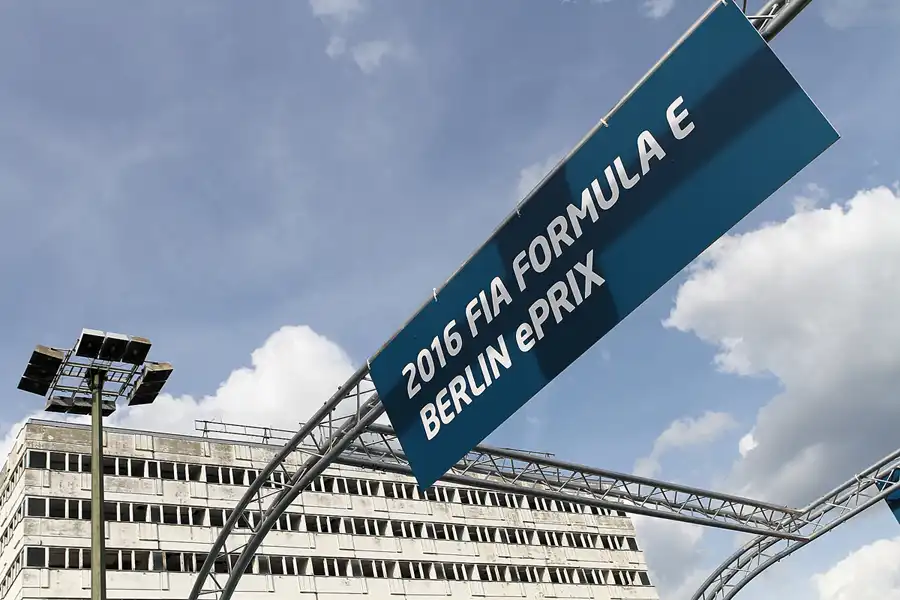 216 | 2016 | Berlin | Impressions – Circuit | © carsten riede fotografie