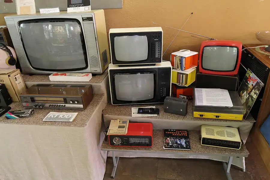 024 | 2016 | Inselstadt Malchow | DDR-Museum im Film-Palast | © carsten riede fotografie