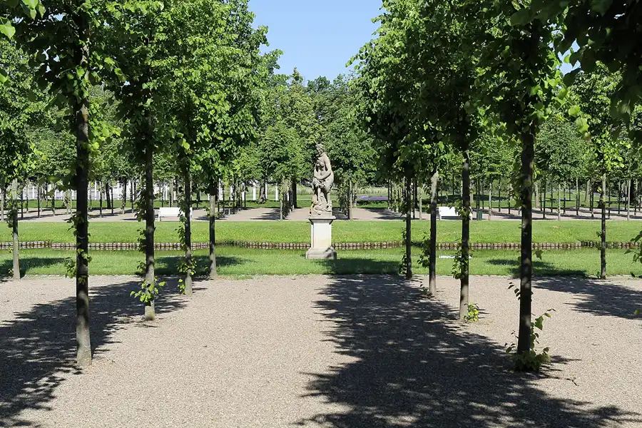 009 | 2016 | Schwerin | © carsten riede fotografie