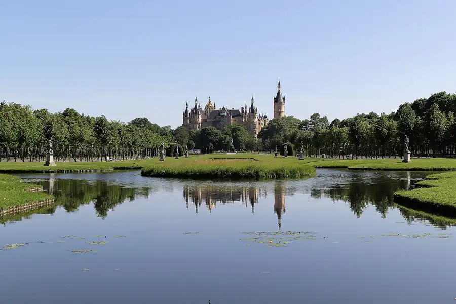 014 | 2016 | Schwerin | © carsten riede fotografie