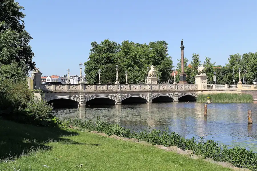 035 | 2016 | Schwerin | © carsten riede fotografie