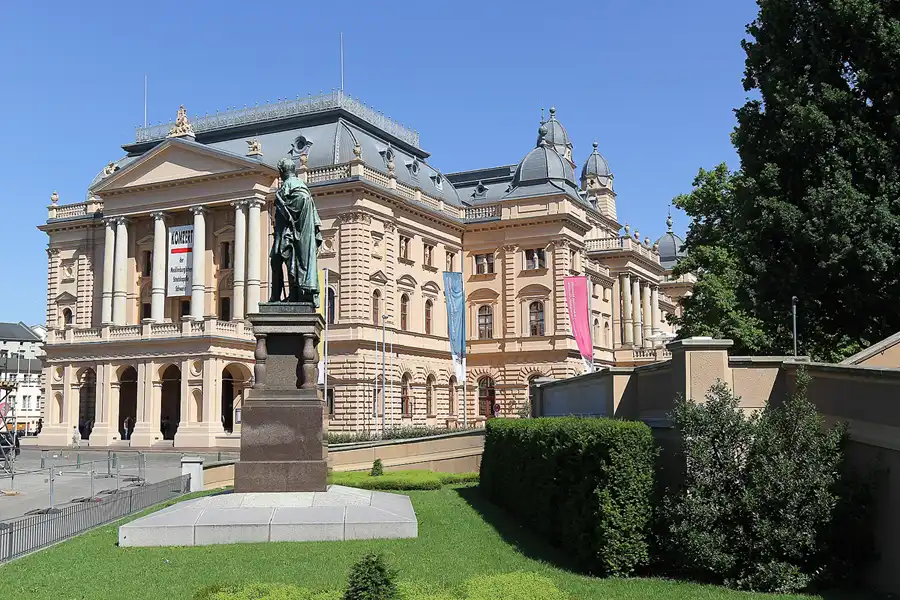 040 | 2016 | Schwerin | © carsten riede fotografie