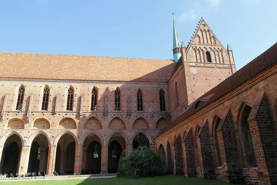 018 | 2016 | Chorin | Kloster Chorin | © carsten riede fotografie