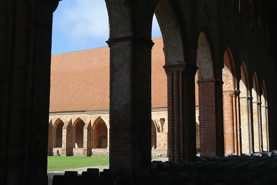 022 | 2016 | Chorin | Kloster Chorin | © carsten riede fotografie