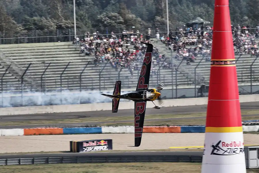 028 | 2016 | Eurospeedway | Red Bull Air Race – Master Class N° 10 – Kirby Chambliss | © carsten riede fotografie