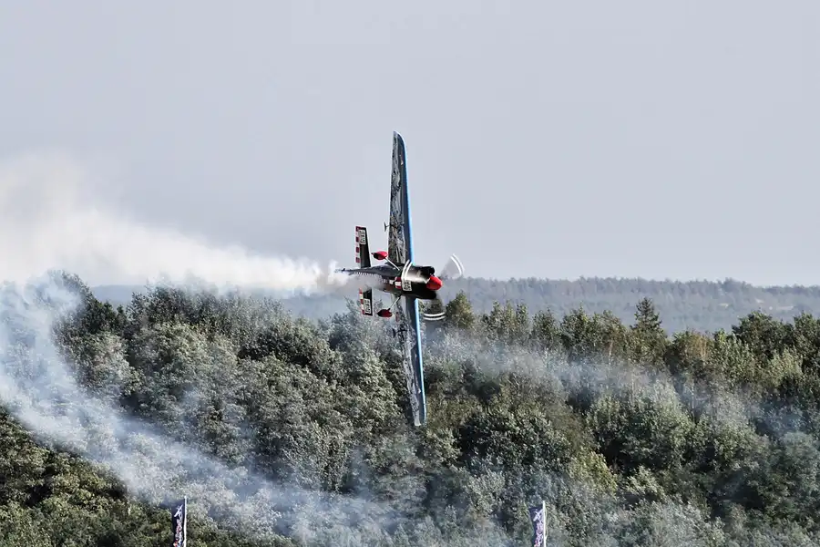 055 | 2016 | Eurospeedway | Red Bull Air Race – Master Class N° 18 – Petr Kopfstein | © carsten riede fotografie