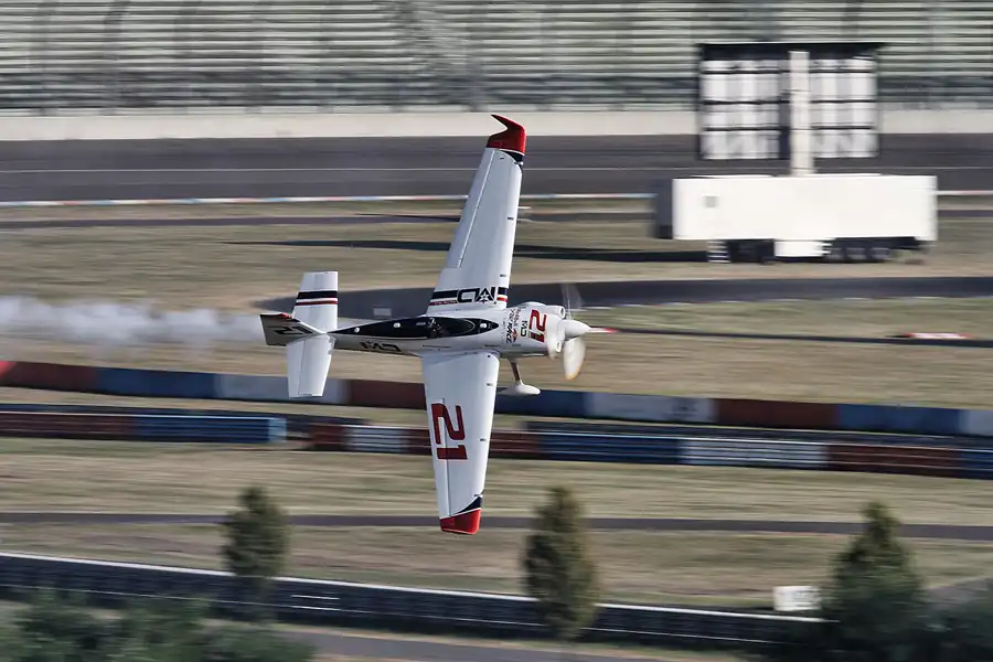 067 | 2016 | Eurospeedway | Red Bull Air Race – Master Class N° 21 – Matthias Dolderer | © carsten riede fotografie