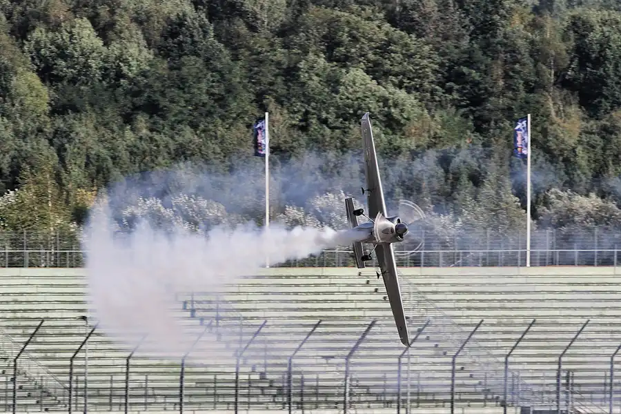 077 | 2016 | Eurospeedway | Red Bull Air Race – Master Class N° 22 – Hannes Arch | © carsten riede fotografie