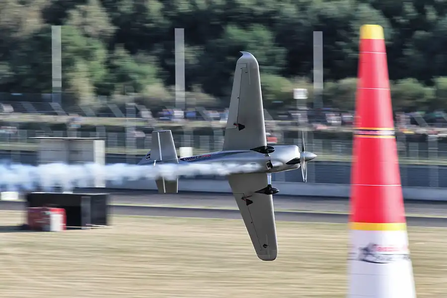 079 | 2016 | Eurospeedway | Red Bull Air Race – Master Class N° 22 – Hannes Arch | © carsten riede fotografie