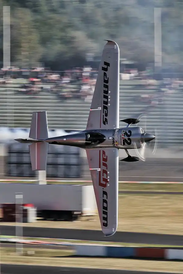 083 | 2016 | Eurospeedway | Red Bull Air Race – Master Class N° 22 – Hannes Arch | © carsten riede fotografie