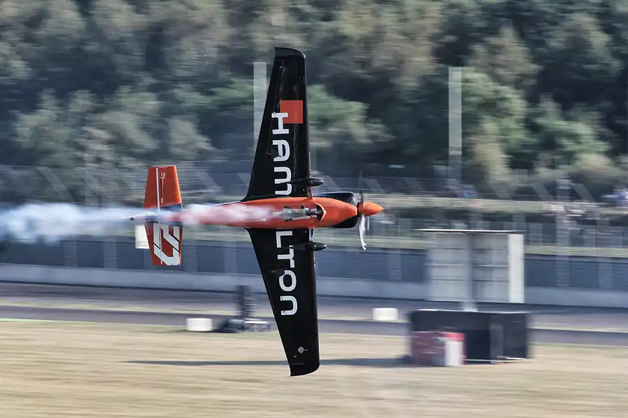 107 | 2016 | Eurospeedway | Red Bull Air Race – Master Class N° 27 – Nicolas Ivanoff | © carsten riede fotografie
