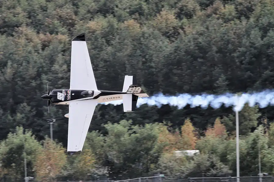 157 | 2016 | Eurospeedway | Red Bull Air Race – Master Class N° 99 – Michael Goulian | © carsten riede fotografie