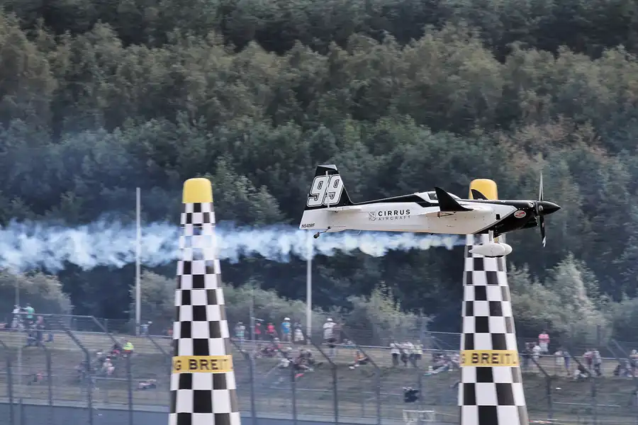 161 | 2016 | Eurospeedway | Red Bull Air Race – Master Class N° 99 – Michael Goulian | © carsten riede fotografie