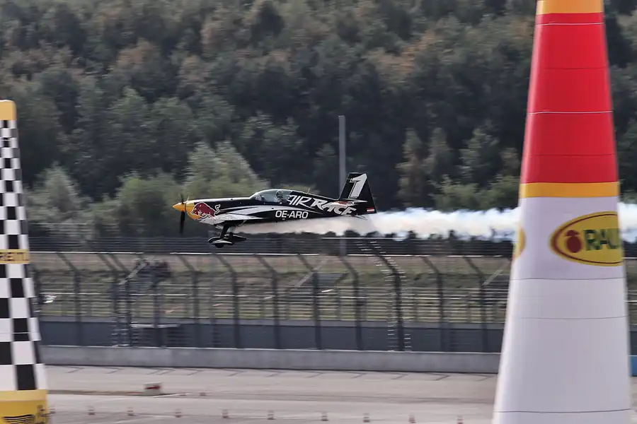 169 | 2016 | Eurospeedway | Red Bull Air Race – Challenger Class N° 1 | © carsten riede fotografie