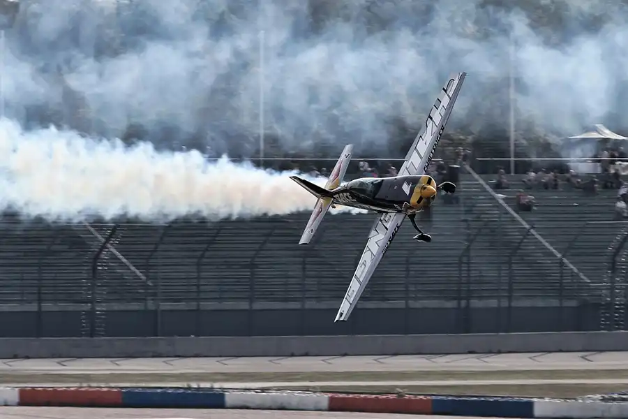 170 | 2016 | Eurospeedway | Red Bull Air Race – Challenger Class N° 1 | © carsten riede fotografie