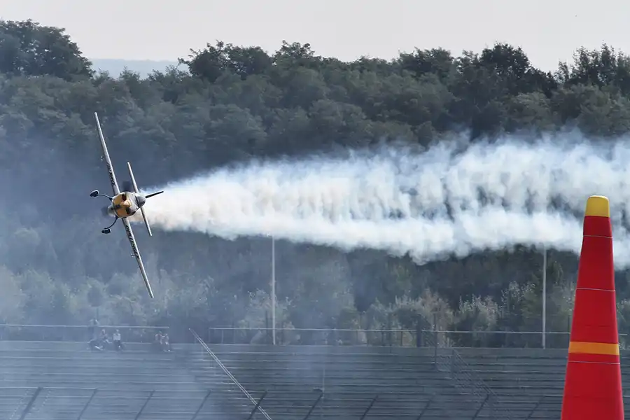 177 | 2016 | Eurospeedway | Red Bull Air Race – Challenger Class N° 1 | © carsten riede fotografie