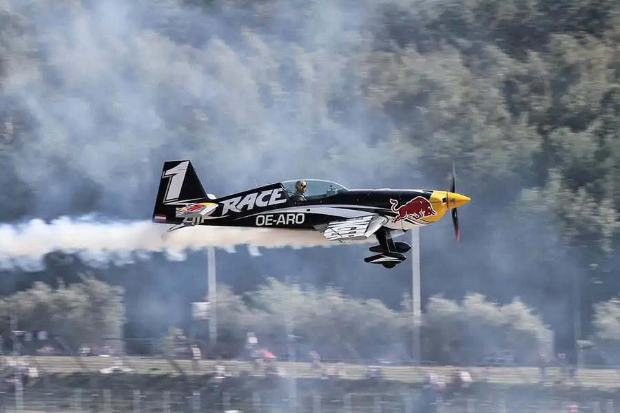184 | 2016 | Eurospeedway | Red Bull Air Race – Challenger Class N° 1 | © carsten riede fotografie