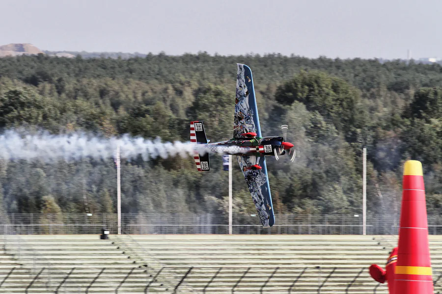 056 | 2016 | Eurospeedway | Red Bull Air Race – Master Class N° 18 – Petr Kopfstein | © carsten riede fotografie
