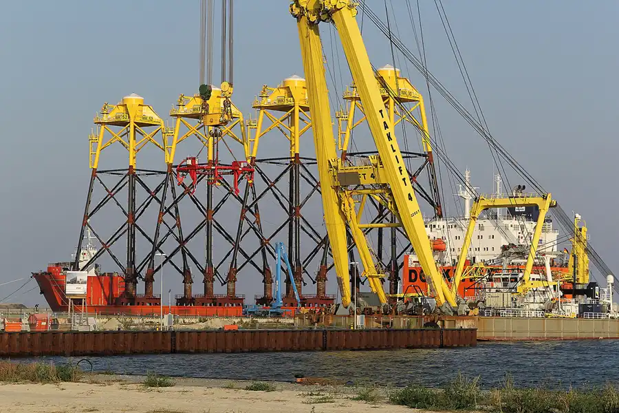 053 | 2016 | Neu Mukran | Hafen | © carsten riede fotografie