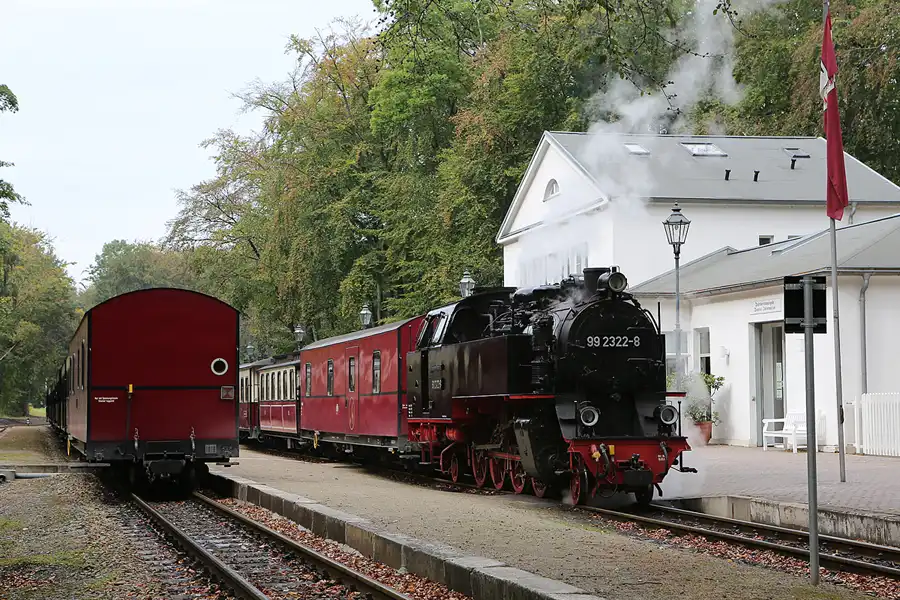 024 | 2016 | Heiligendamm | Mecklenburgische Bäderbahn Molli | © carsten riede fotografie