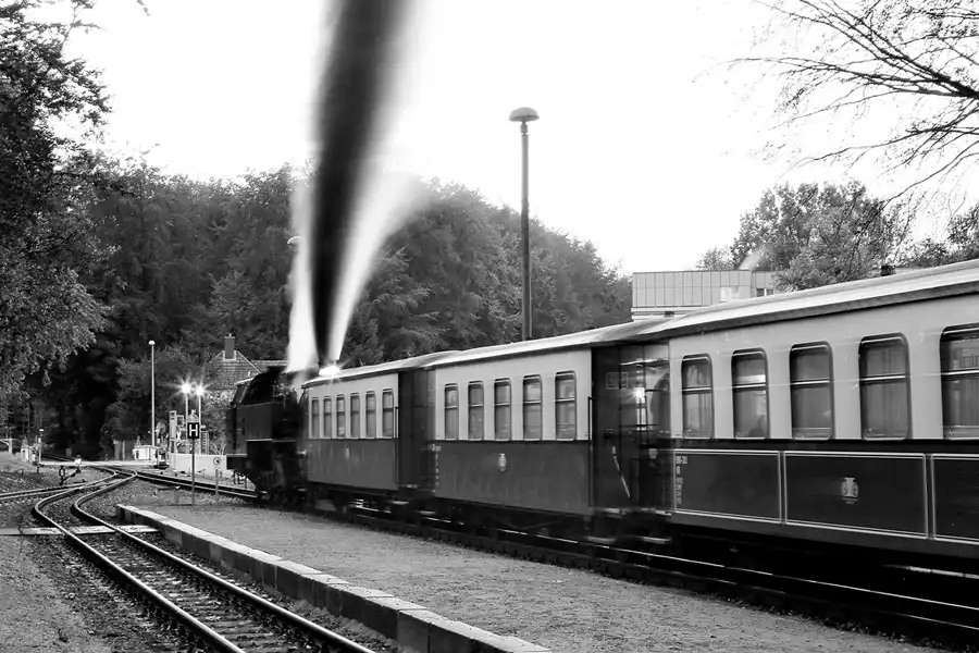 044 | 2016 | Heiligendamm | Mecklenburgische Bäderbahn Molli | © carsten riede fotografie