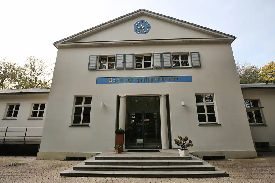 053 | 2016 | Heiligendamm | Bahnhof | © carsten riede fotografie