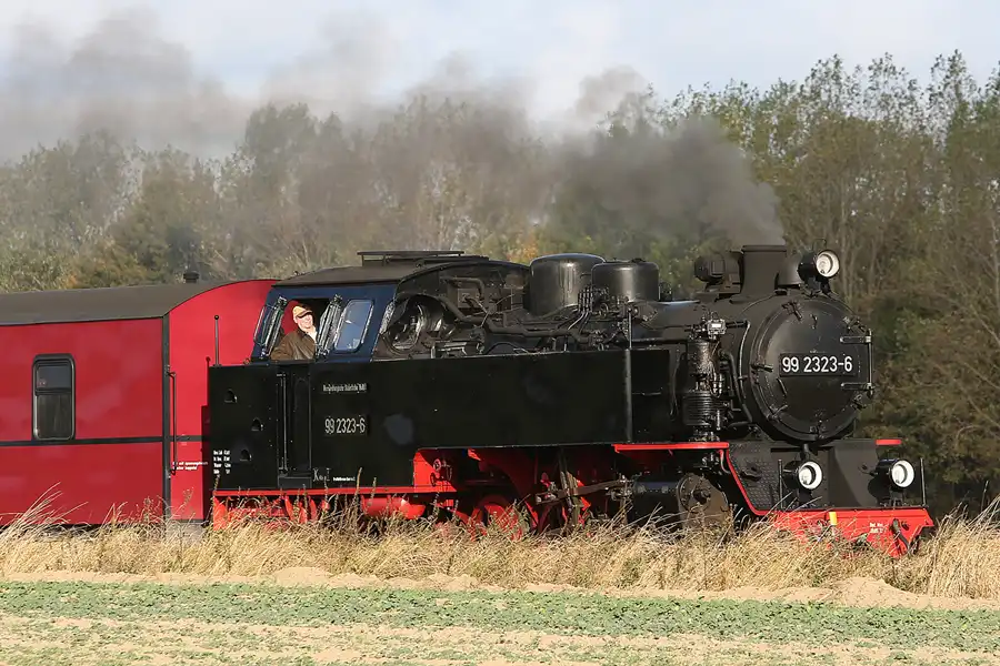 057 | 2016 | Wittenbeck/Steilküste | Mecklenburgische Bäderbahn Molli | © carsten riede fotografie