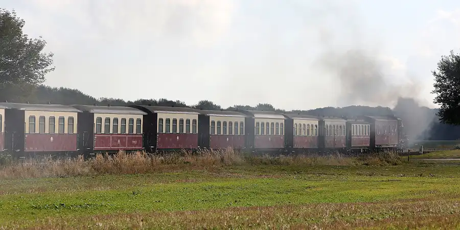058 | 2016 | Wittenbeck/Steilküste | Mecklenburgische Bäderbahn Molli | © carsten riede fotografie