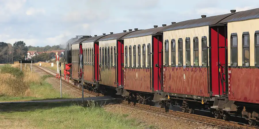 062 | 2016 | Wittenbeck/Steilküste | Mecklenburgische Bäderbahn Molli | © carsten riede fotografie
