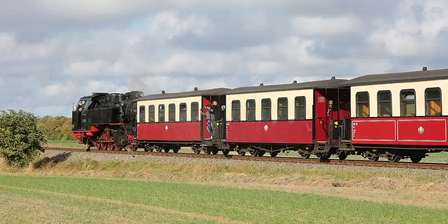 067 | 2016 | Wittenbeck/Steilküste | Mecklenburgische Bäderbahn Molli | © carsten riede fotografie