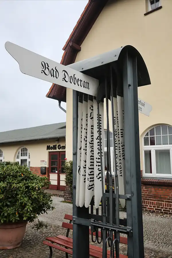 098 | 2016 | Kühlungsborn-West | Bahnhof | © carsten riede fotografie