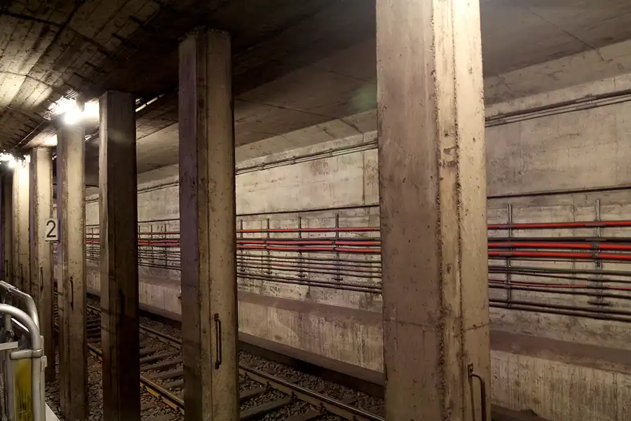 030 | 2016 | Berlin | U-Bahn-Cabrio-Tunnel-Tour | © carsten riede fotografie