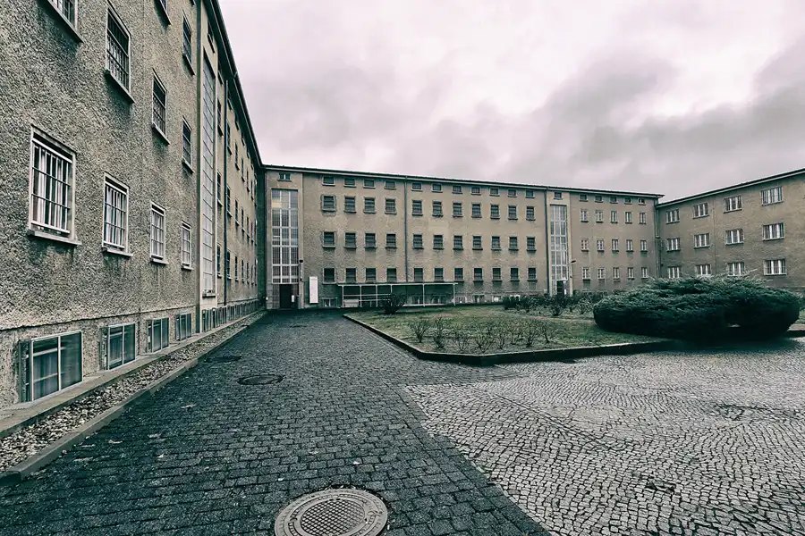 020 | 2016 | Berlin | Untersuchungshaftanstalt des Ministeriums für Staatssicherheit der DDR (MfS) Hohenschönhausen | © carsten riede fotografie