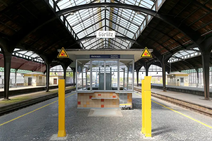 046 | 2017 | Görlitz | Bahnhof | © carsten riede fotografie