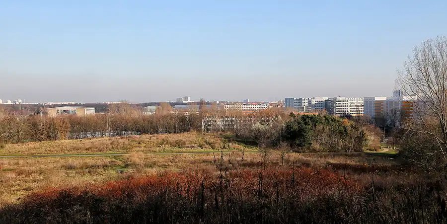 140 | 2017 | Berlin | Rund um den Volkspark Prenzlauer Berg | © carsten riede fotografie